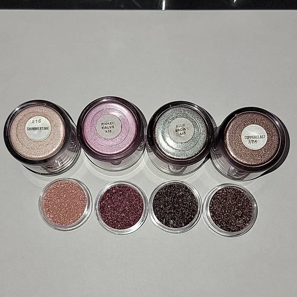 MAC COSMETICS PIGMENT SAMPLE SET - Picture 4 of 4